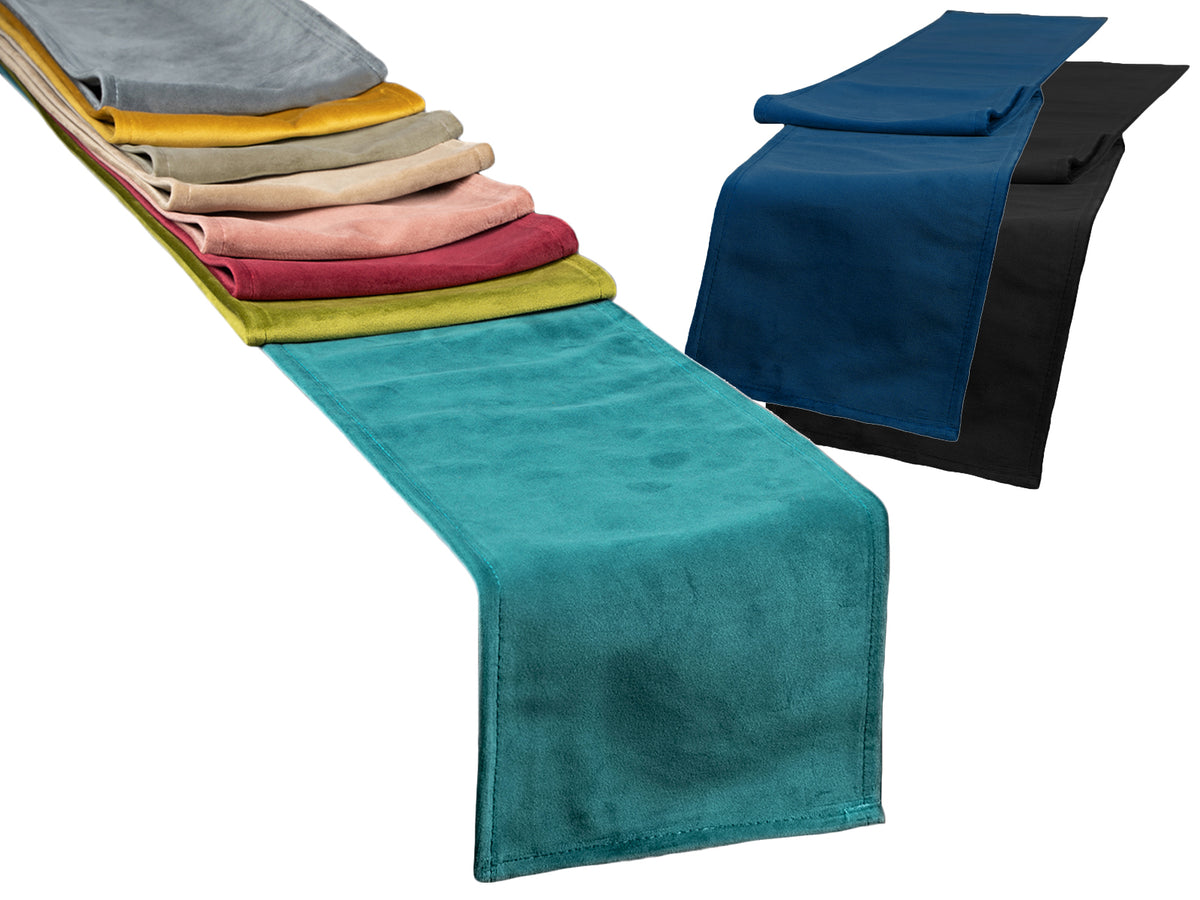 XL Tischband ca. 18x220 cm kuscheliger Samt aus der beties Samt&Sonders Serie. In den uni Farben admiral-blau, schwarz, petrol, mai-gruen, karmin-rot, altrosa, braun-beige, taupe, curry-senf-gelb und stein-grau.