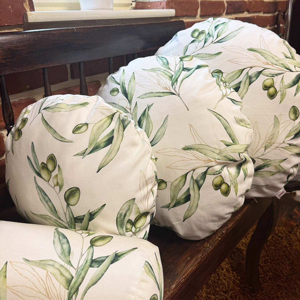 Mediterranean round cushion cover approx. 50 cm Ø made of 100% cotton - Olive design from the beties "Italy Collection"