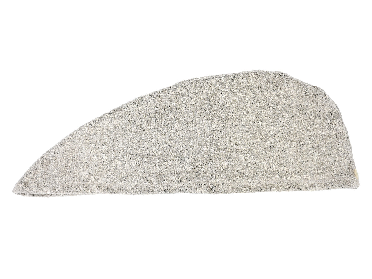 beties Savu Haarturban aus Soft-Frottee mit Leinen in Basaltgrau, flach liegend