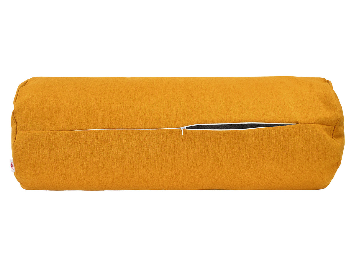  beties Wunschton XL-Rollenhülle safrangelb 25x70 cm – geöffneter Reißverschluss  