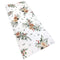 Weisser XS Tischlaeufer – Winterdeko mit gefrosteten Rosen in orange, Tannenzapfen und Zweigen – 100% Baumwolle – aus der beties Magie des Winters "Frost-Rose" Kollektion.